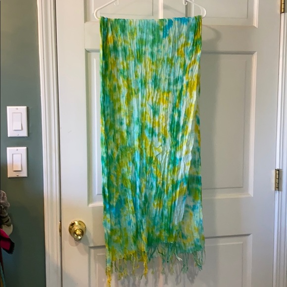 Ladies collection of scarves - Picture 3 of 14